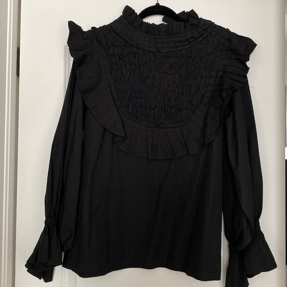 NWT stunning Elizabeth Wilson black top